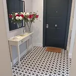 La Rua 25 דירה